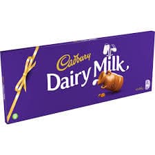Cadbury Dairy Milk Bar (850g)