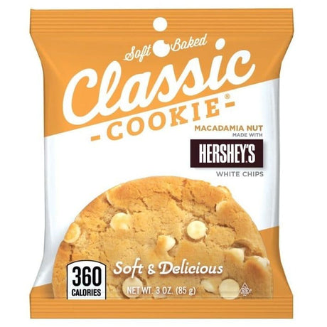 Classic Cookie Soft Baked Cookie Macadamia Nut with Hershey's White Chips (85g)