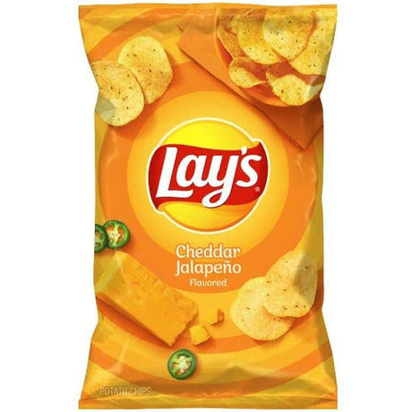 Lay's Cheddar Jalapeño Flavoured Chips (43g)