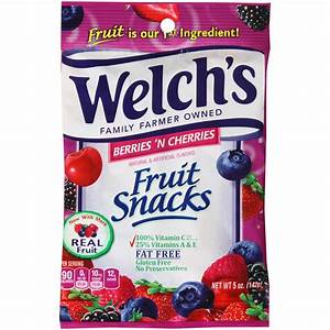 Welch's Fruit Snacks Berries 'N Cherries Peg Bag (142g)